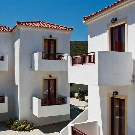 Laza Beach Inn Hotel Skála Dış mekan fotoğraf