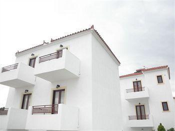 Laza Beach Inn Hotel Skála Dış mekan fotoğraf